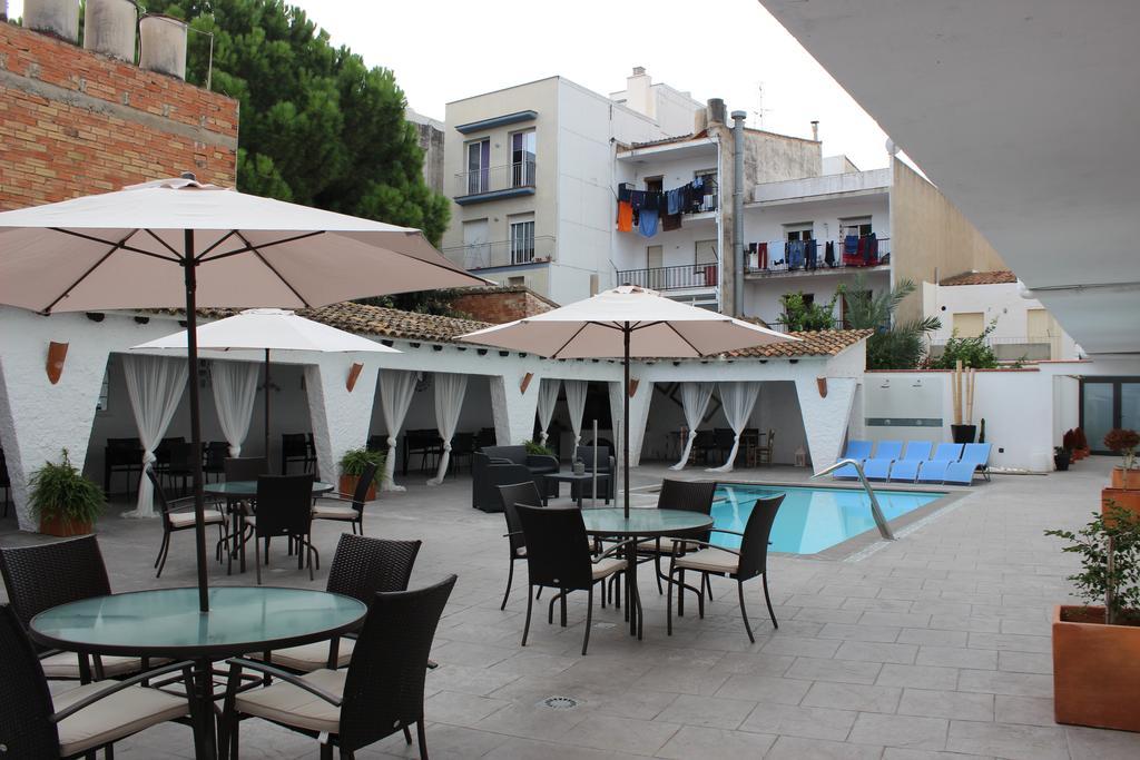Hotel Salome Calafell Zewnętrze zdjęcie