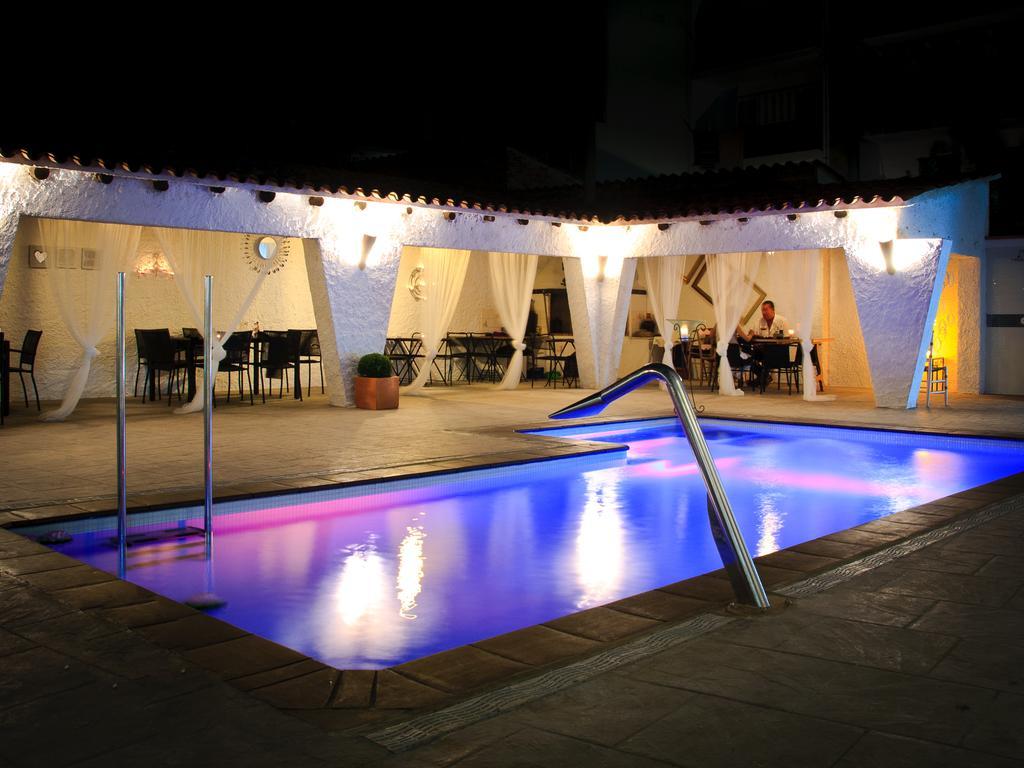 Hotel Salome Calafell Zewnętrze zdjęcie