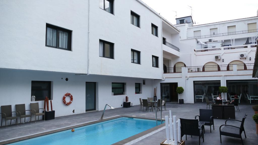 Hotel Salome Calafell Zewnętrze zdjęcie